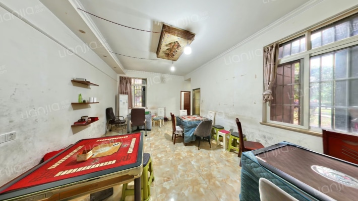 东城首座二手房实景图