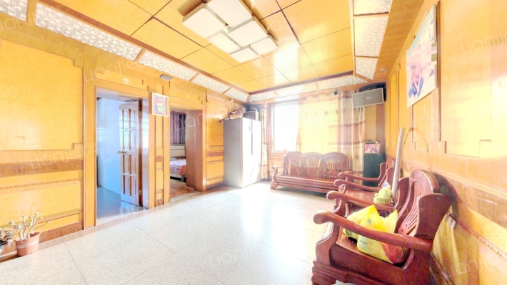 市场监督管理局职工生活小区二手房实景图