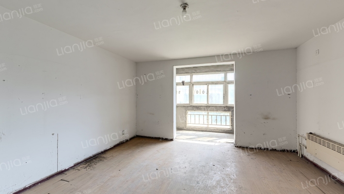 利海家园二手房实景图