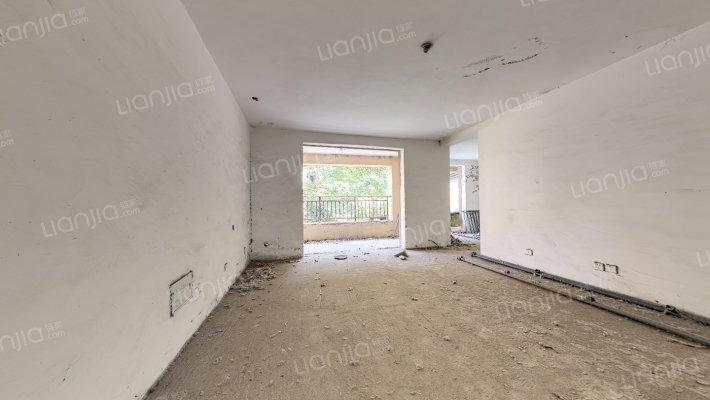 卓越香格里拉二手房实景图