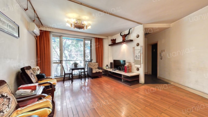 和朝新居二手房实景图