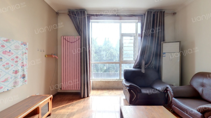 宁馨苑小区二手房实景图