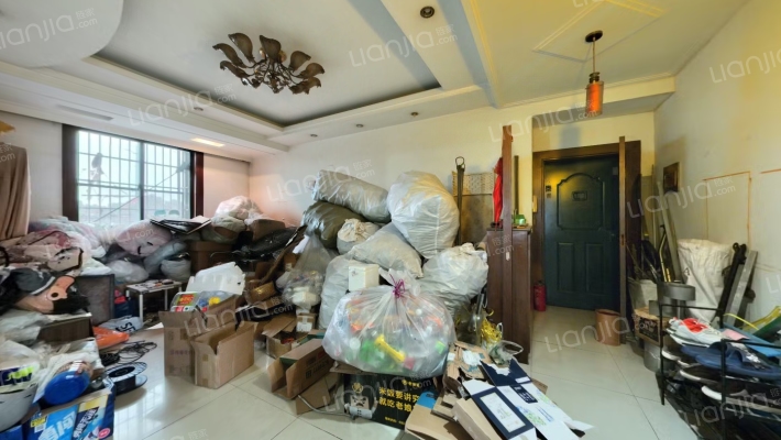 云梨小区二手房实景图