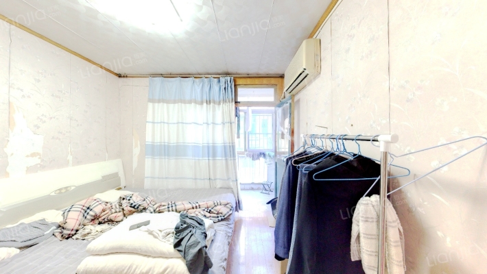 无线电一厂宿舍二手房实景图