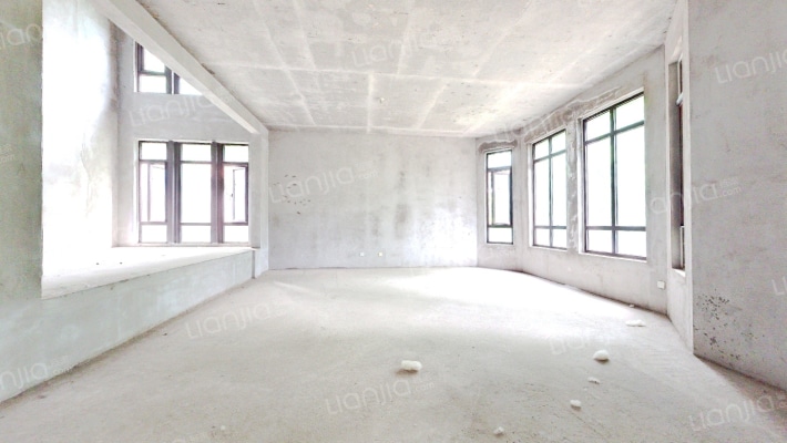 中海铂宫二手房实景图