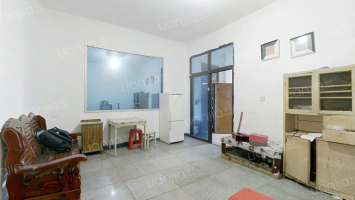 育才路5号二手房实景图