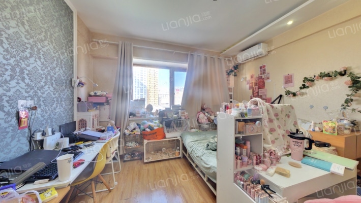 师大艺术产业园二手房实景图