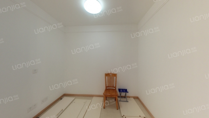 长春远大购物广场二手房实景图