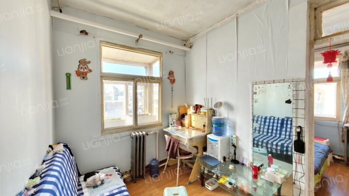 石飞宿舍二手房实景图