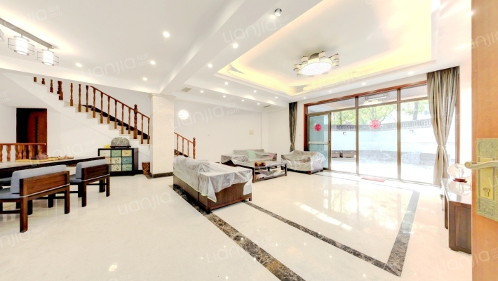 麓湖达观山观锦二手房实景图