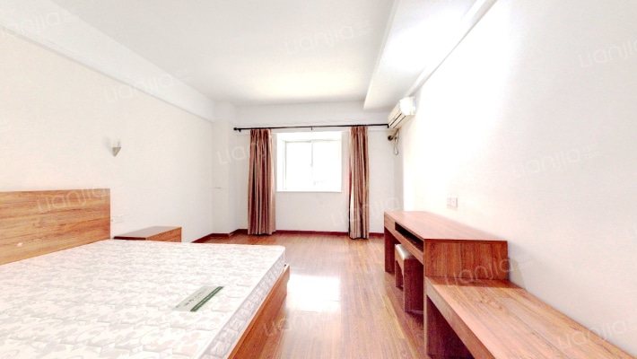 怡家假日酒店二手房实景图