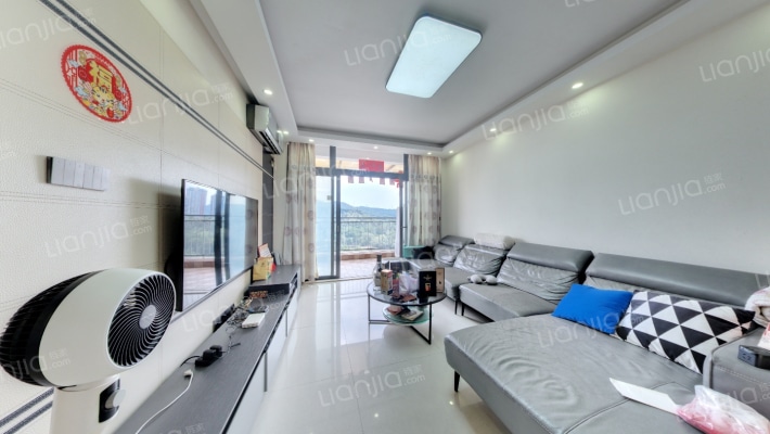 万科第五园八期二手房实景图