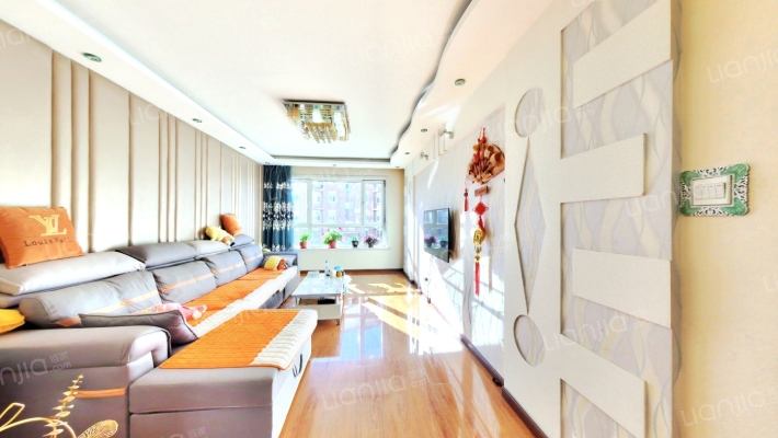 南航雅苑二手房实景图