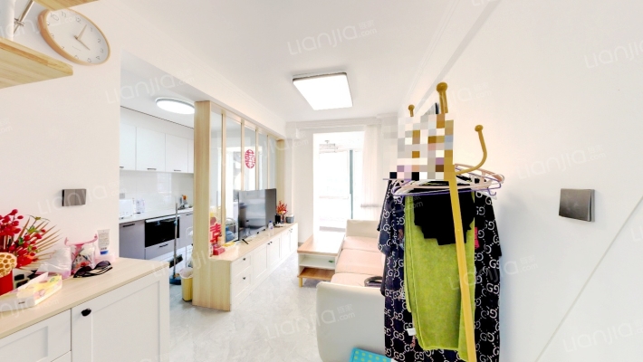 晋斯华庭二手房实景图