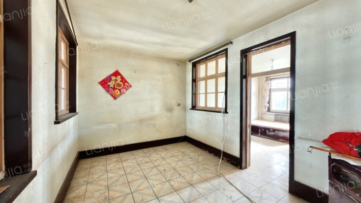 9733家属楼二手房实景图