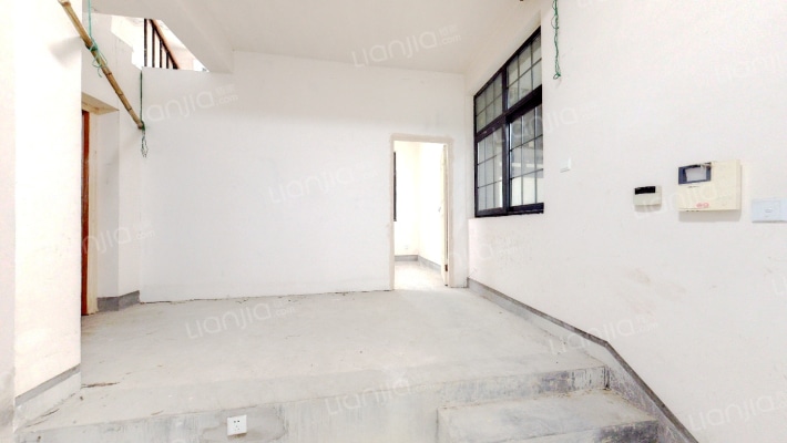 绿地云峰名邸(别墅)二手房实景图