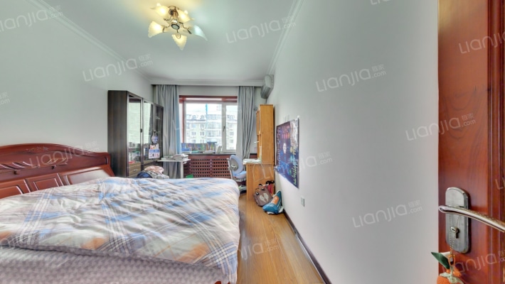 华风江畔二手房实景图