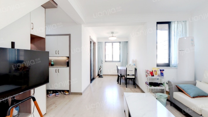 凤凰城家家景园一期二手房实景图