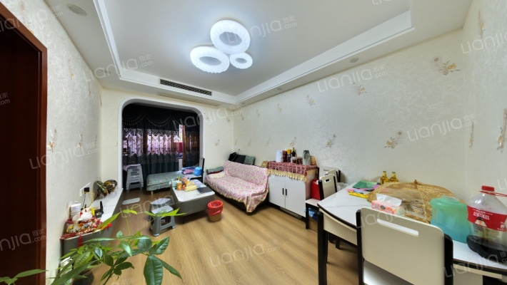 华一坡社区二手房实景图