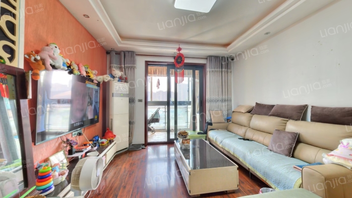 福星惠誉青城华府二手房实景图