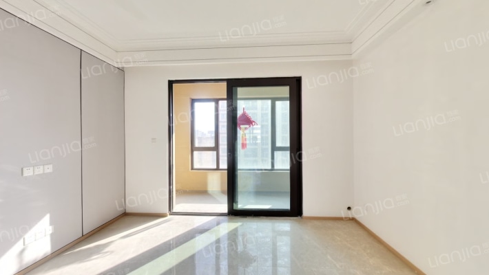 星皓锦樾二手房实景图