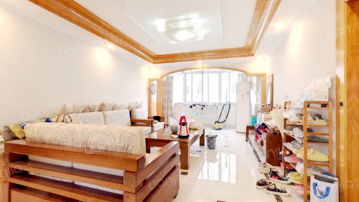 嘉宝花园二期二手房实景图