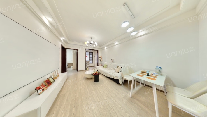 香槟城二手房实景图