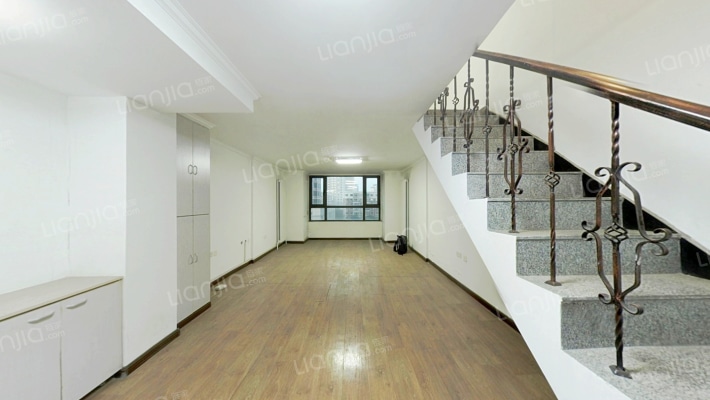 赫时二手房实景图