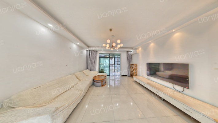 华盛新外滩二手房实景图