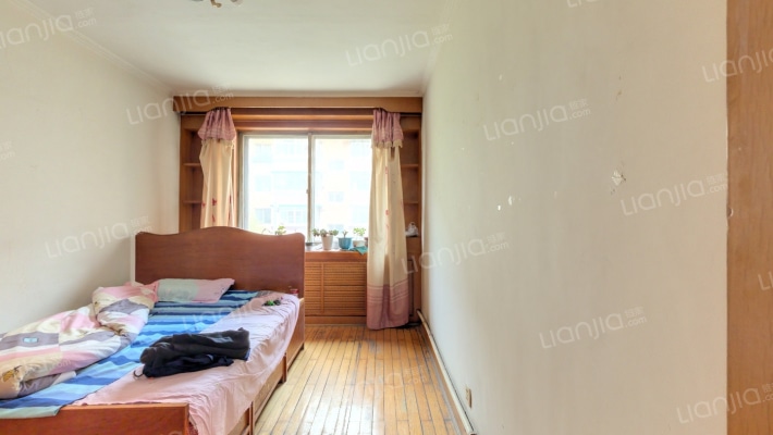 松山安居小区东区二手房实景图