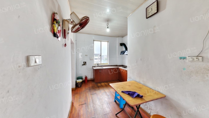 运动新村二手房实景图