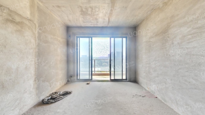 保利东湾东景花园二手房实景图