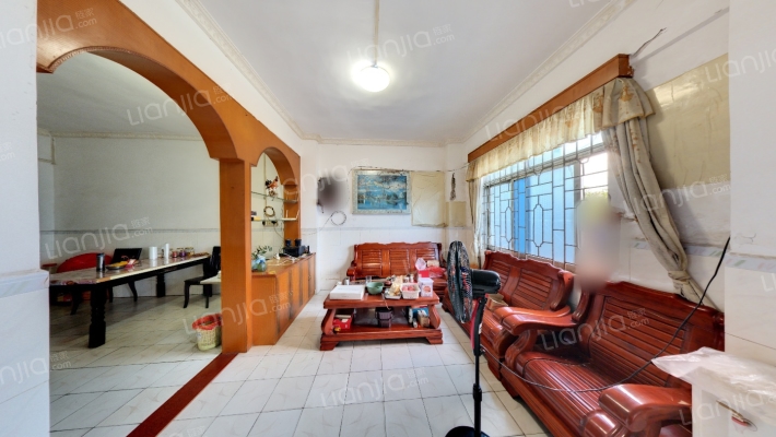 建行大楼二手房实景图