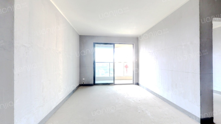 美的云来二手房实景图