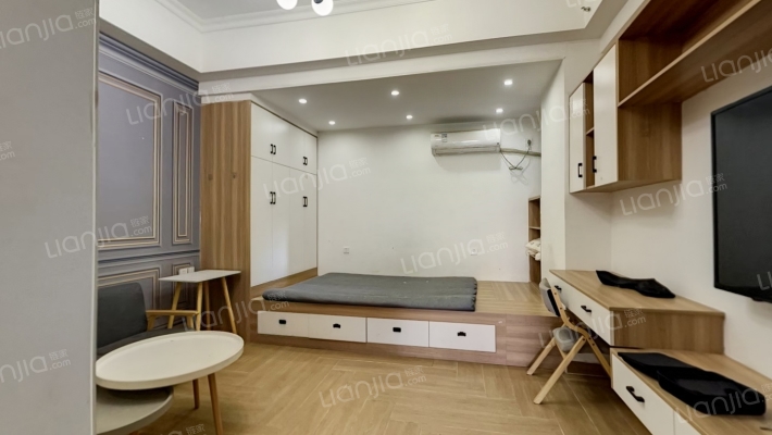 御皇国际公寓二手房实景图