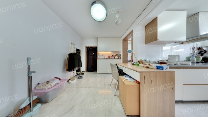 新养蚕里新村二手房实景图