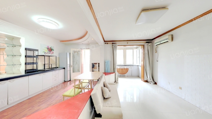 新都花园二手房实景图