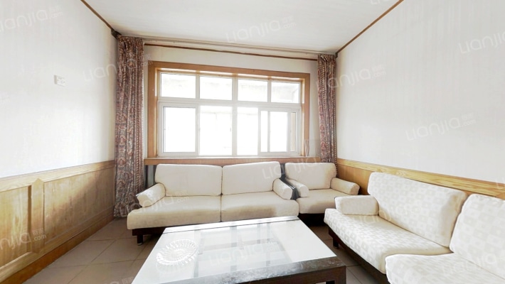 移动公司宿舍二手房实景图