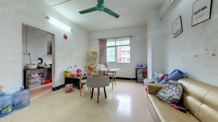 成业小区二手房实景图