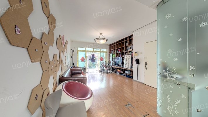 依山居二手房实景图