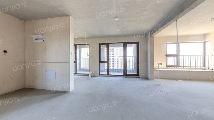 龙湖春江天玺A区二手房实景图