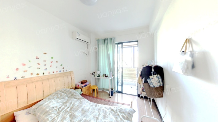 奥体公馆二手房实景图