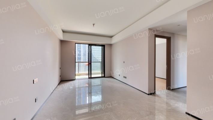 鑫相河畔雅苑二手房实景图