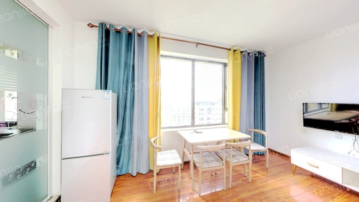 天山国宾壹号二手房实景图