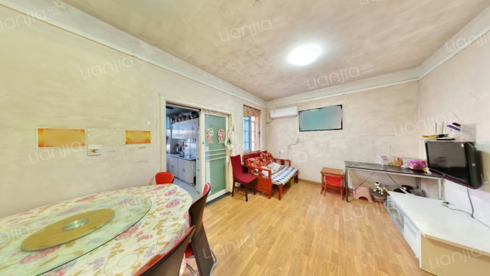 湖东家园二手房实景图