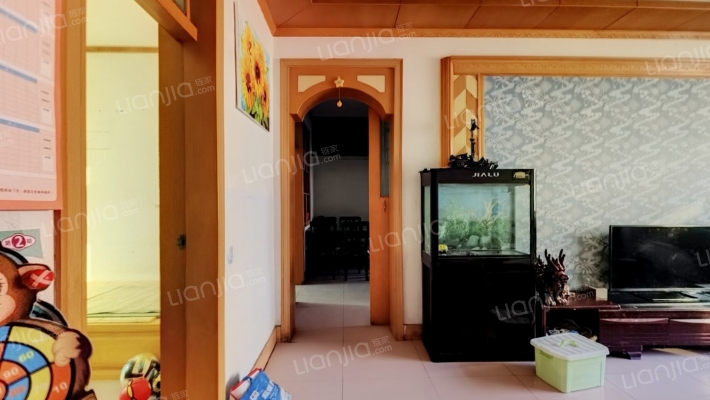 诚朴路135号二手房实景图