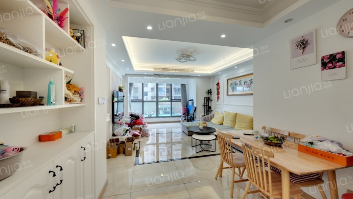 何家佳苑二手房实景图