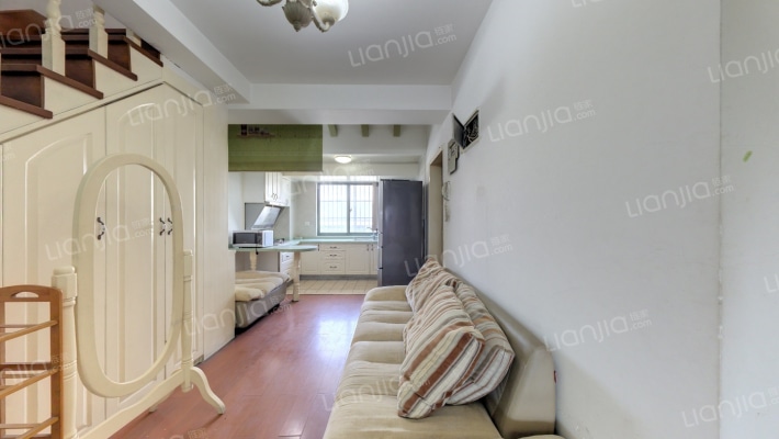 狮虎桥路二手房实景图