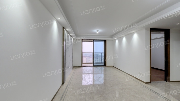 卧龙万诚府二手房实景图