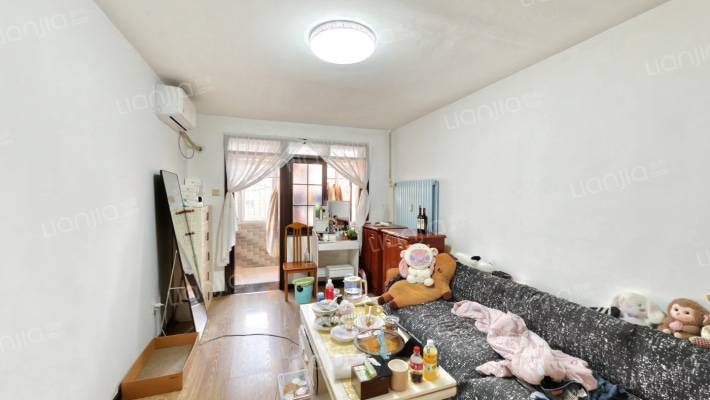 艺苑西街9号院二手房实景图